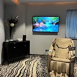 Hotel River Park 4*
