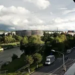 Hotel River Park 4*