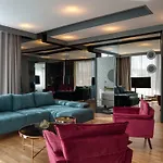Hotel River Park 4*