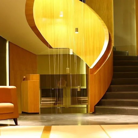 River Park Ξενοδοχείο 4*