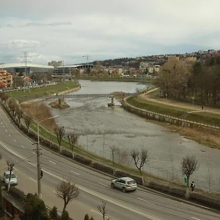 Hotel River Park 4*