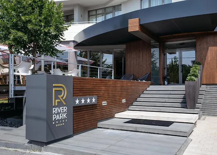 Hotel River Park